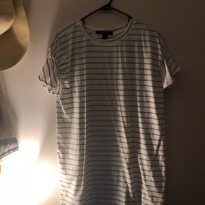 T-shirt dress